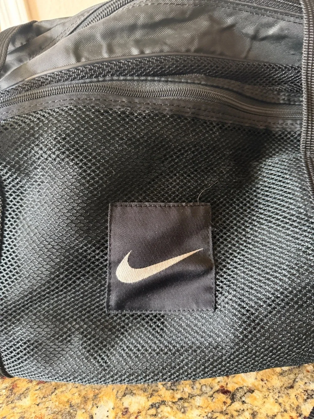 90’s Nike mesh duffle bag